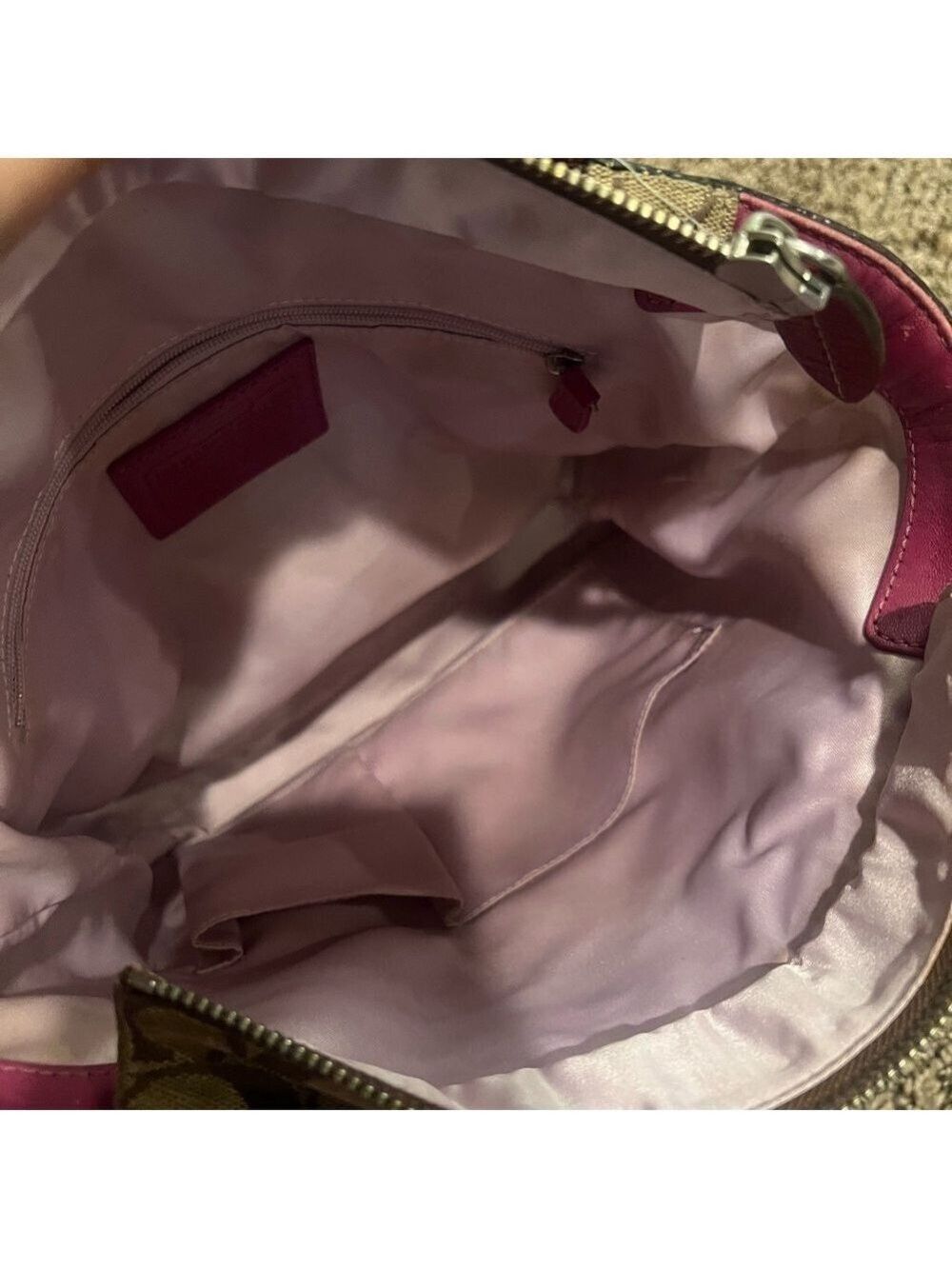 COACH PENELOPE SIGNATURE CANVAS TOTE - Picture 12 of 16